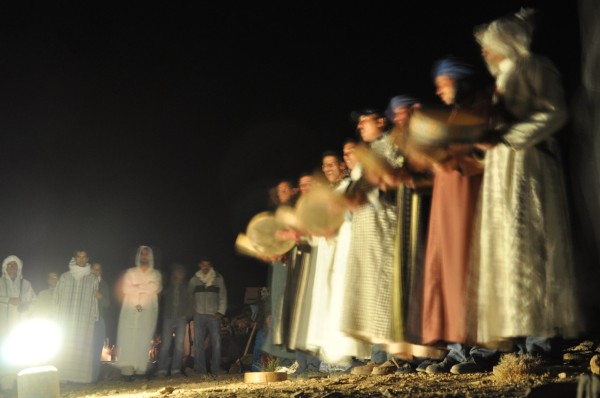 Ahidouss, dansa tradicional de la zona amazigha del sud i Atlas.